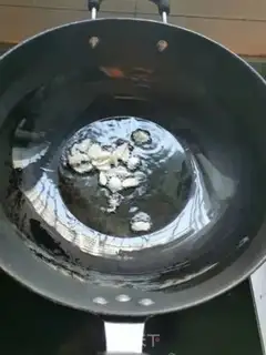 Make Orchid fried intestines step 3