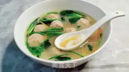 Make Spinach meatball cat ear soup step 7