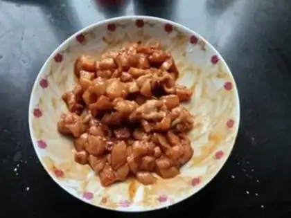 Make Potato chicken gravy step 1