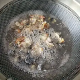 Make Two bean-cooked pig hoof step 3