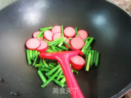 Make Red sausages and garlic step 2