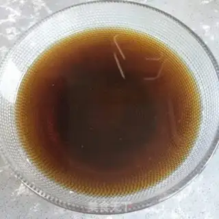 Make Sugar vinegar and fish tails step 4