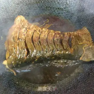 Make Sugar vinegar and fish tails step 7