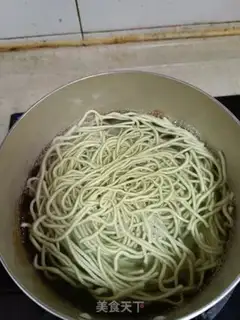 Make Bounty spinach noodles step 0