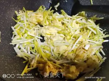 Make Yellow eggs step 3