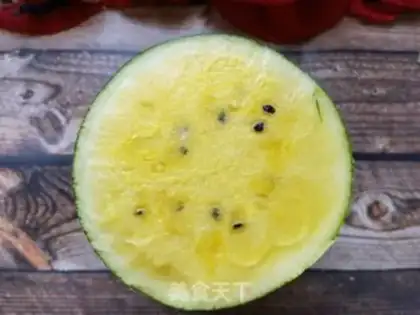 Make Watermelon orange juice step 1
