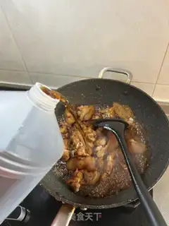 Make Red burning pig hoof step 11