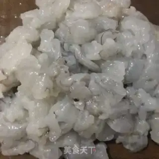 Make Sour shrimp meat step 1