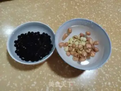 Make Peanut oatmeal step 1