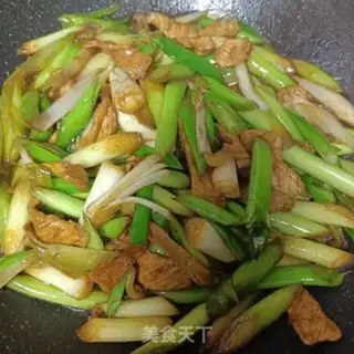 Make Garlic fried meat step 7