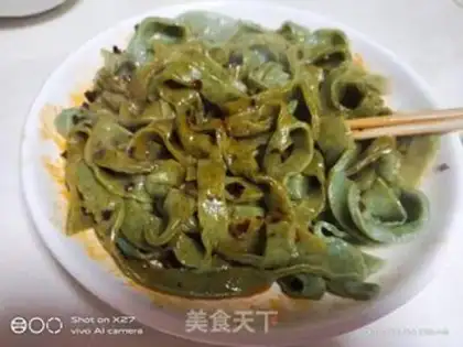 Make Spicy spinach noodles step 6