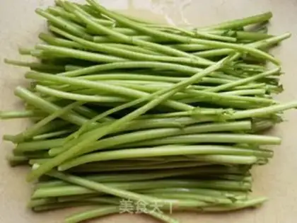 Make Little peppers of garlic step 0