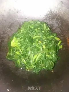 Make Garlic spinach step 4