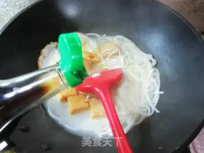 Make Fish tofu egg noodles step 4