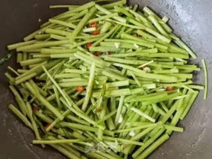 Make Little peppers of garlic step 7