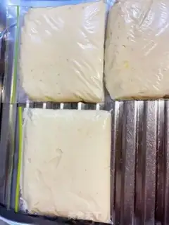 Make The lava cheese bacon sandwich step 0