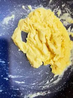 Make The lava cheese bacon sandwich step 3