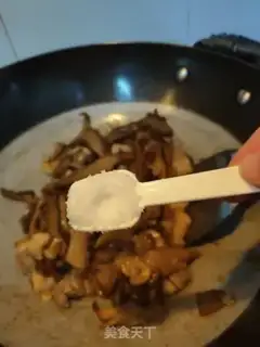 Make Smokey beans and flowers step 5