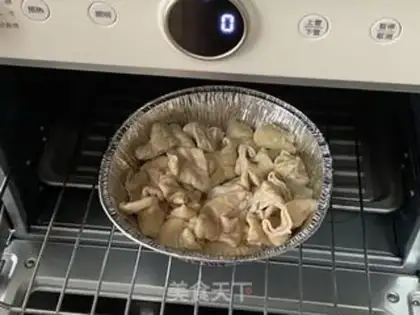 Make Little seafood step 1