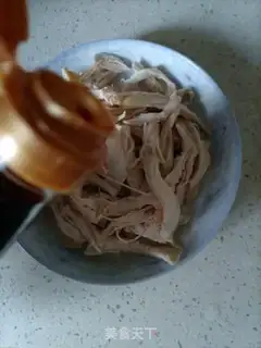 Make Spicy chicken silk step 3