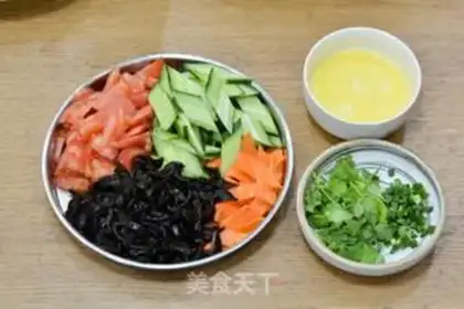 Make Spicy soup step 1