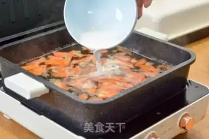 Make Spicy soup step 3
