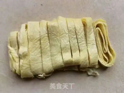 Make cucumber tofu step 1