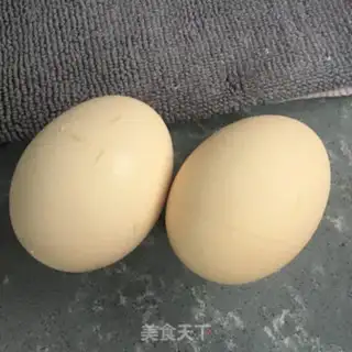 Make Eggs and aces step 1