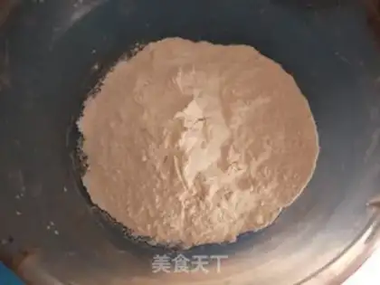 Make Hand grab cake step 0