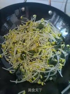 Make The sea skirt with the sprouts step 4
