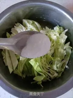 Make Cold cabbage step 1