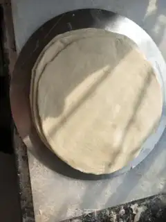 Make Hand grab cake step 8