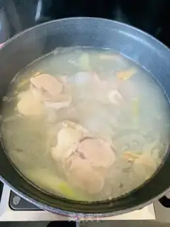 Make Corn medicine corn carrot bone soup step 2