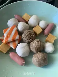 Make Homemade spicy pot step 0