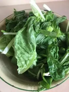 Make Garlic cream lettuce step 0