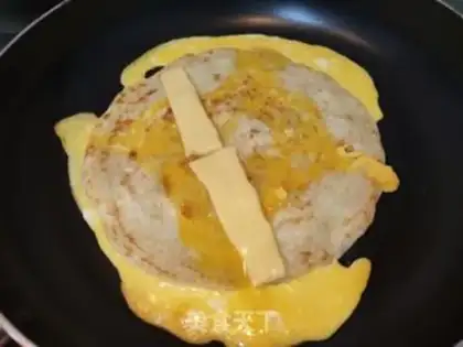 Make Yogurt cheese omelet step 2