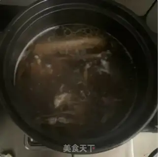 Make Tea mushrooms and duck soup step 4