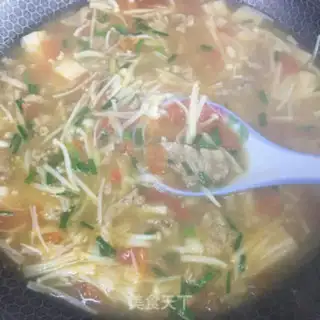 Make Tomato gin and mushroom pork step 11