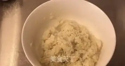 Make Homemade meat pine rice step 7