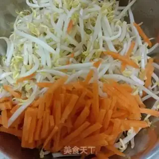 Make ♪ Scrambled bean sprouts step 1