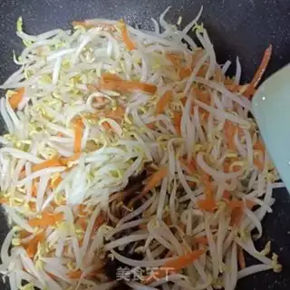 Make ♪ Scrambled bean sprouts step 4
