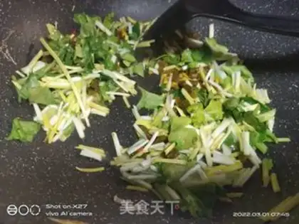 Make Eggs and eggs and rice powder step 3