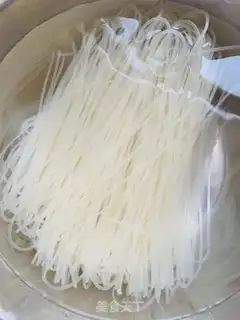 Make Hunan kills pig powder step 0