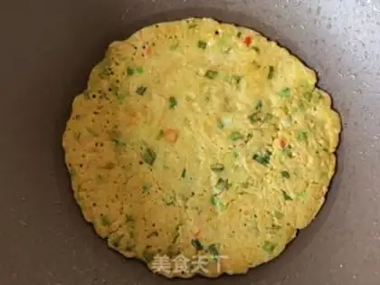 Make oatmeal onions, egg pancakes step 14
