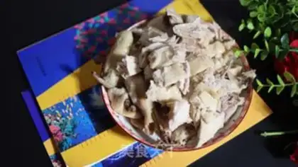 Make A simple version of a white chicken step 2