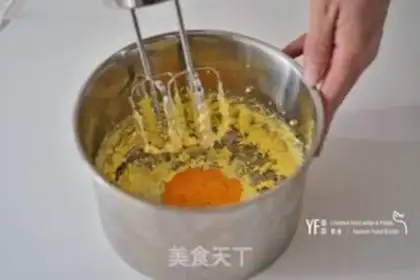Make Orange-drink chip cookies step 3