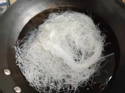 Make Porridge and rice step 0
