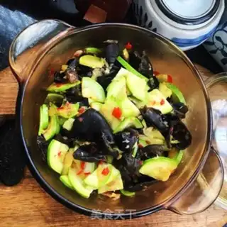 Make Garlic chili sauce step 8