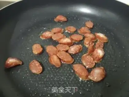 Make Weenie fried Dutch beans step 1