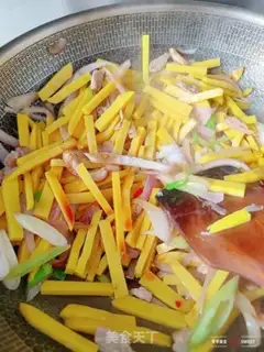 Make Scrambling the yellow beego step 8